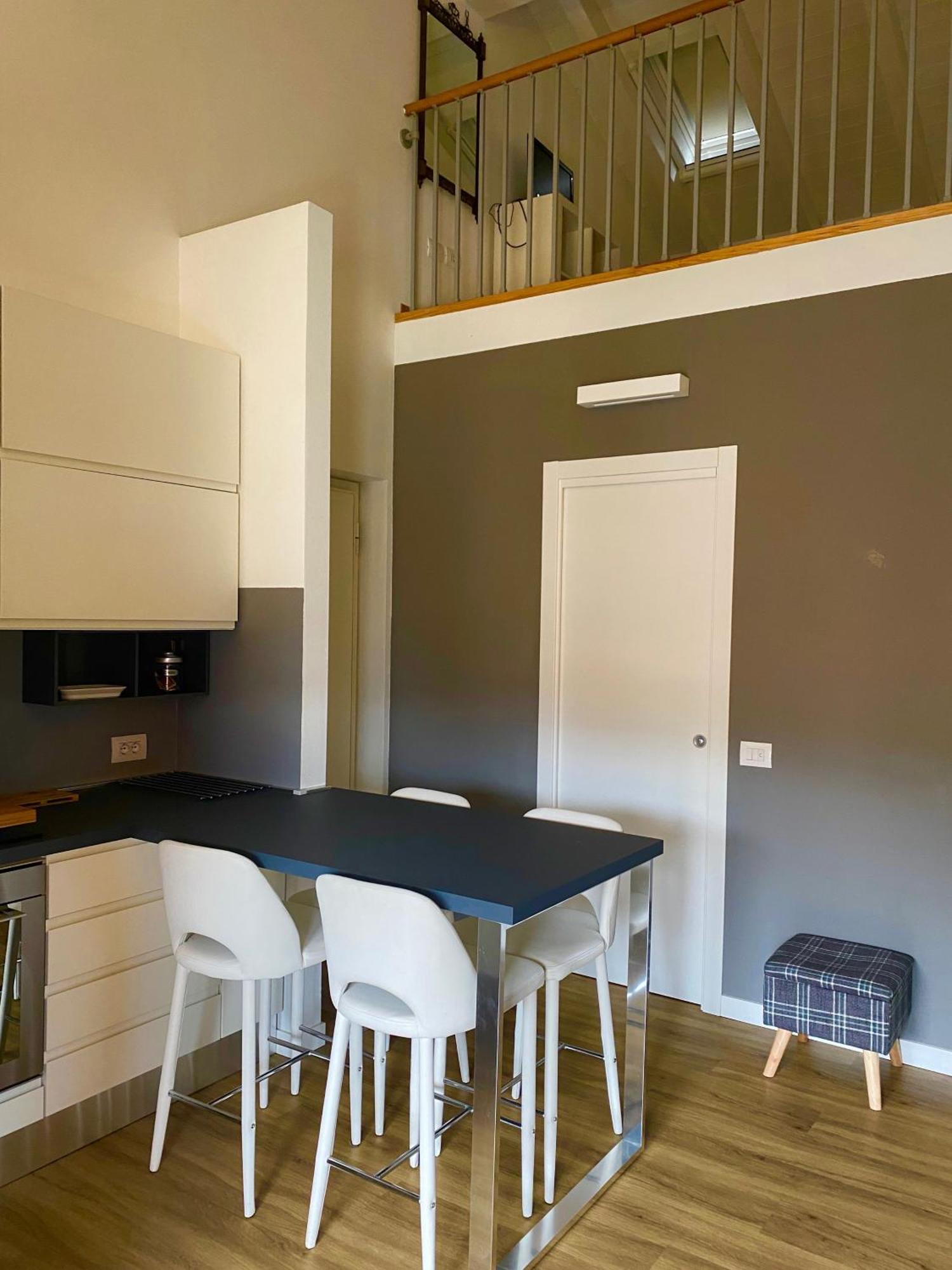 Modern Apartment With Terrace And Mezzanine Floor Колико Экстерьер фото