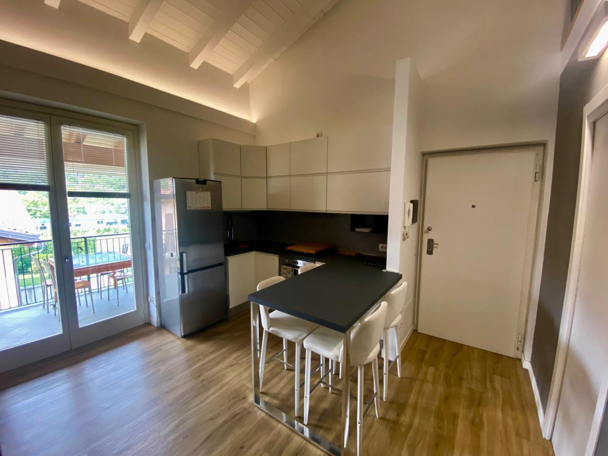 Modern Apartment With Terrace And Mezzanine Floor Колико Экстерьер фото
